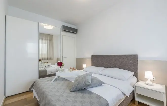 Premium Apart Daire, Bahçe Manzaralı (Patio)