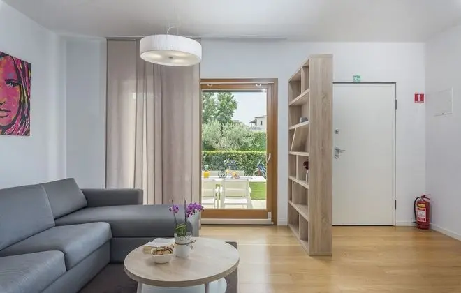 Premium Apart Daire, Bahçe Manzaralı (Patio)