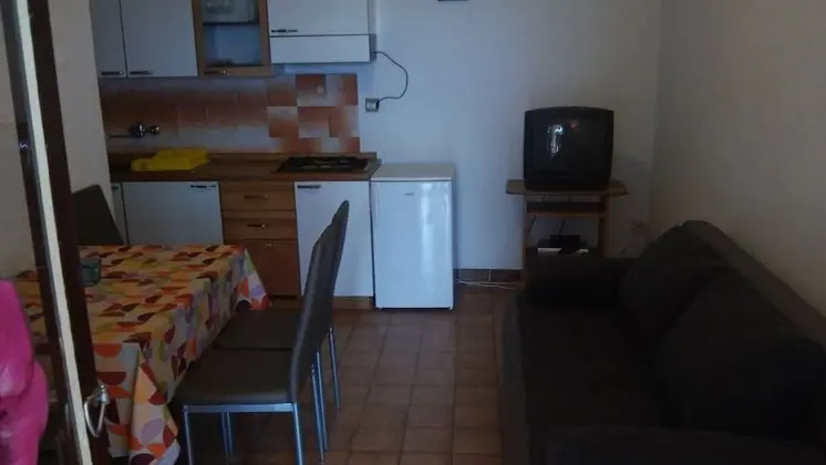 Apart Daire, Deniz Manzaralı, Zemin Kat