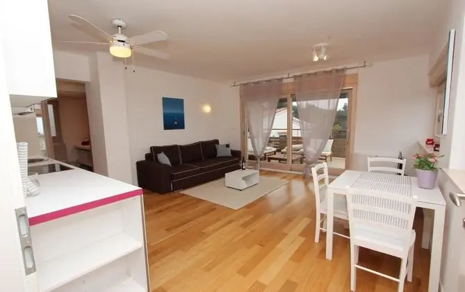 Apart Daire, 1 Yatak Odası, Deniz Manzaralı