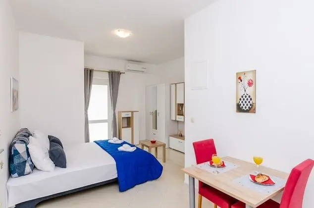 Stüdyo (Studio Apartment)