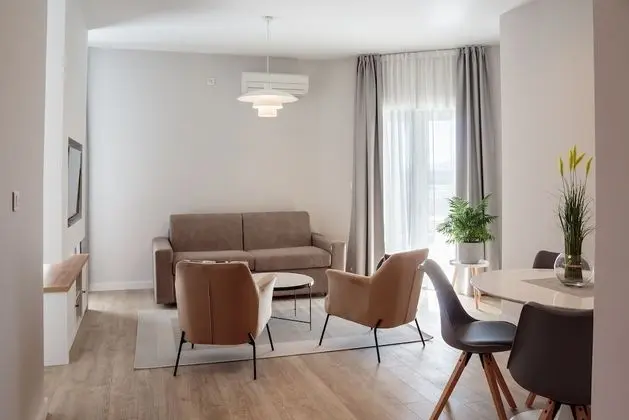 Deluxe Apart Daire
