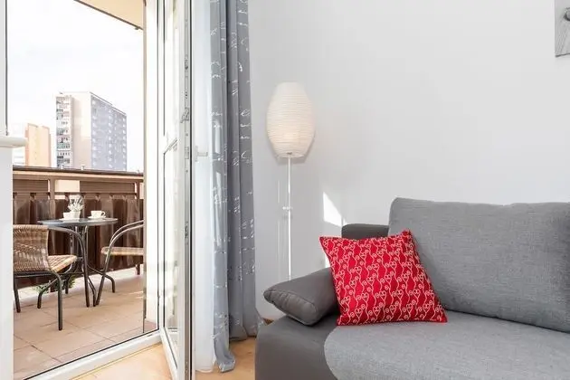 Stüdyo, Balkon