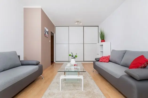 Stüdyo, Balkon