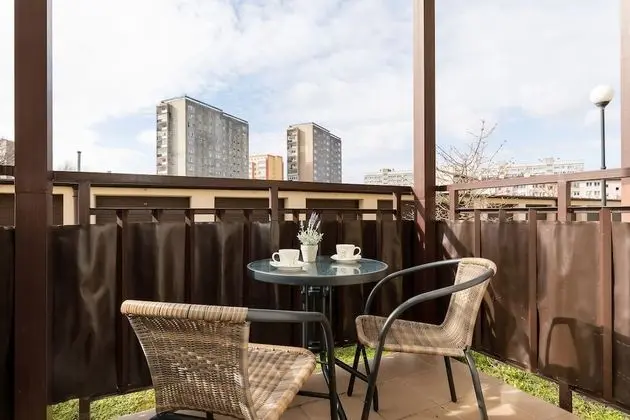 Stüdyo, Balkon