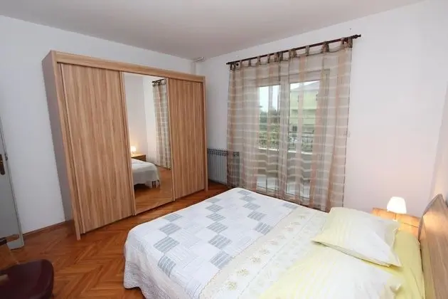 Apartment, 3 Bedrooms, Balcony (first floor)