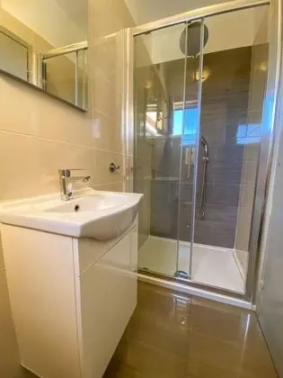Apartment, 3 Bedrooms, Balcony (first floor)