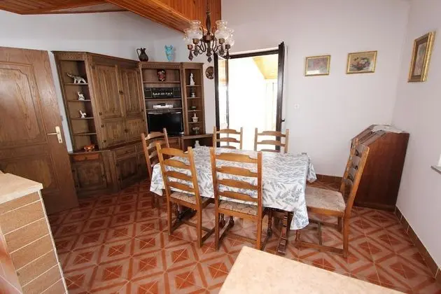 Apartment, 3 Bedrooms, Balcony (second floor)
