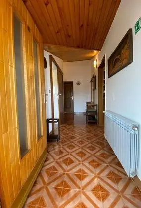 Apartment, 3 Bedrooms, Balcony (second floor)