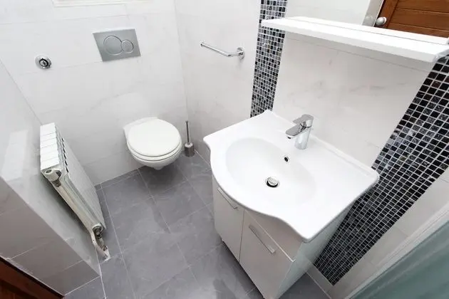 Apartment, 3 Bedrooms, Balcony (second floor)