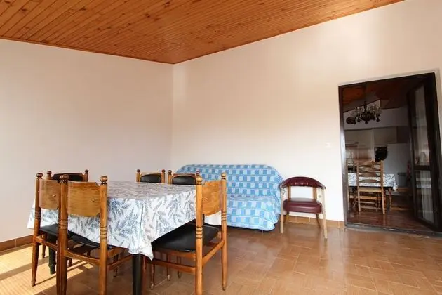 Apartment, 3 Bedrooms, Balcony (second floor)