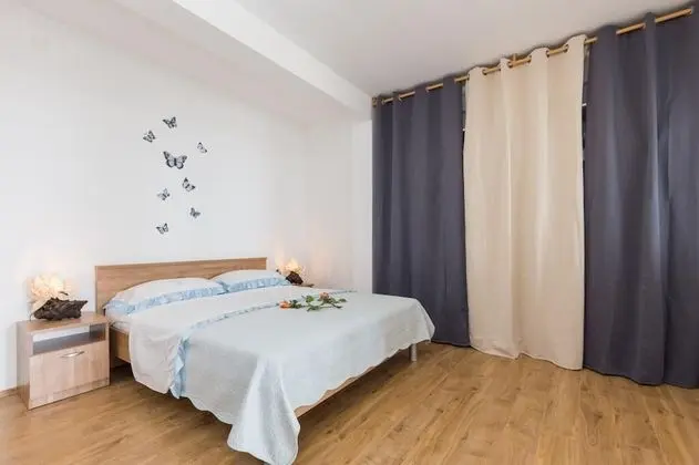 Apart Daire (One Bedroom Apartment with Terrace)