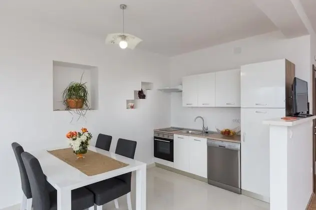 Apart Daire (One Bedroom Apartment with Terrace)