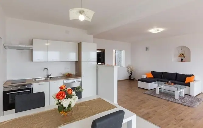 Apart Daire (One Bedroom Apartment with Terrace)