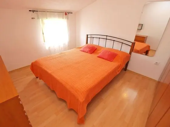 Apart Daire, 2 Yatak Odası (44/9138)