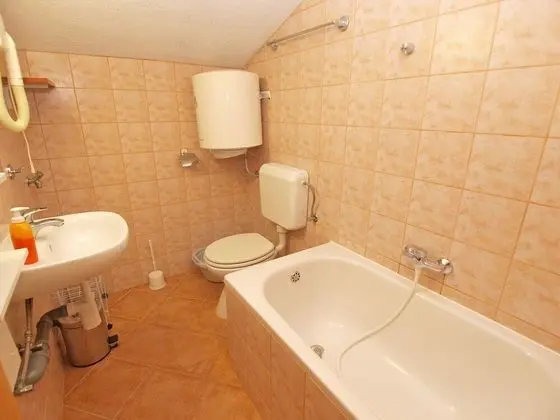 Apart Daire, 2 Yatak Odası (44/9138)