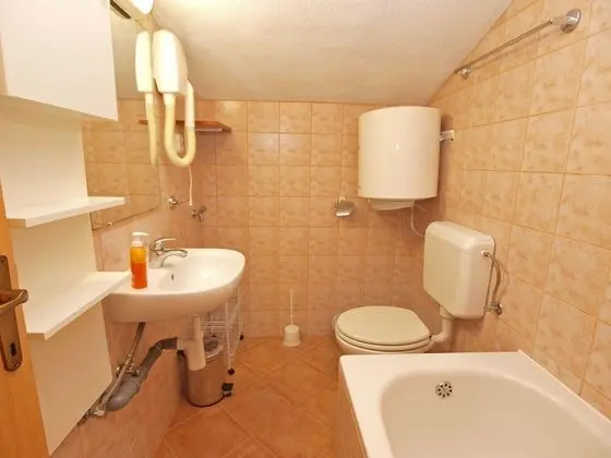 Apart Daire, 2 Yatak Odası (44/9138)