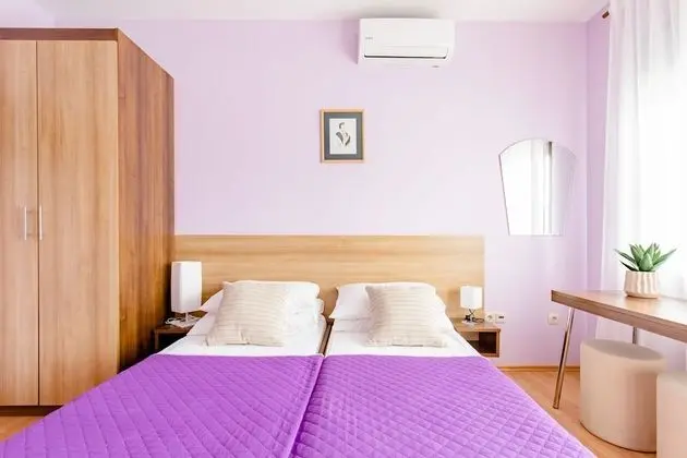 Standard Tek Büyük veya İki Ayrı Yataklı Oda, 1 Büyük (Queen) Boy Yatak