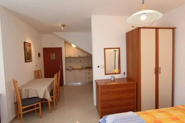 Studio Apartment, Ground Floor