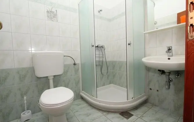 Studio Apartment, Ground Floor