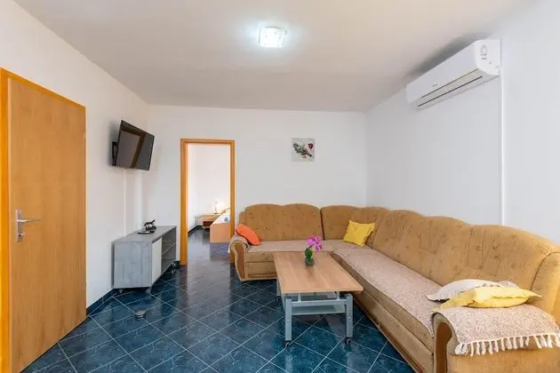 Apart Daire, 1 Yatak Odası, Zemin Kat