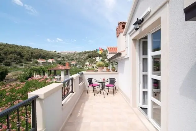 Apart Daire (One Bedroom Apartment with Terrace A2)