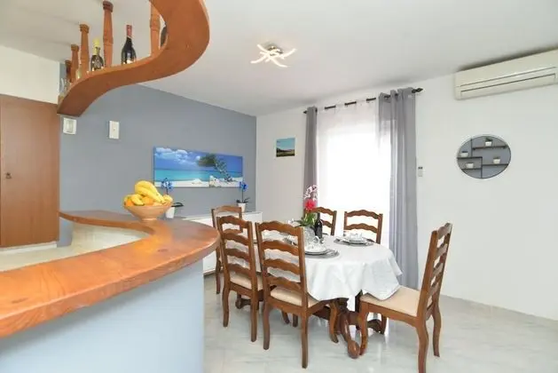 Apart Daire, 3 Yatak Odası (742/1734)