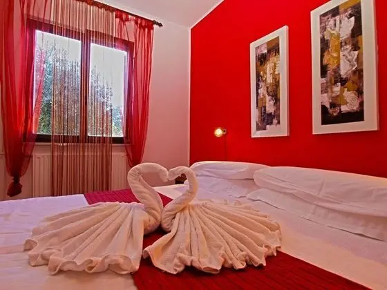 Apart Daire, 2 Yatak Odası (1021/10640)
