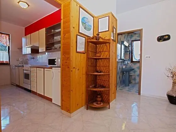 Apart Daire, 2 Yatak Odası (1021/10640)