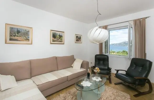 Apart Daire (Three Bedroom Apartment with Terrace)