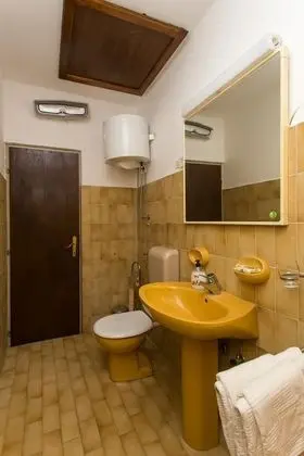 Apart Daire (Three Bedroom Apartment with Terrace)