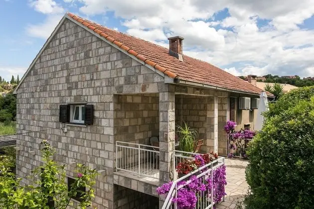 Apart Daire (Three Bedroom Apartment with Terrace)