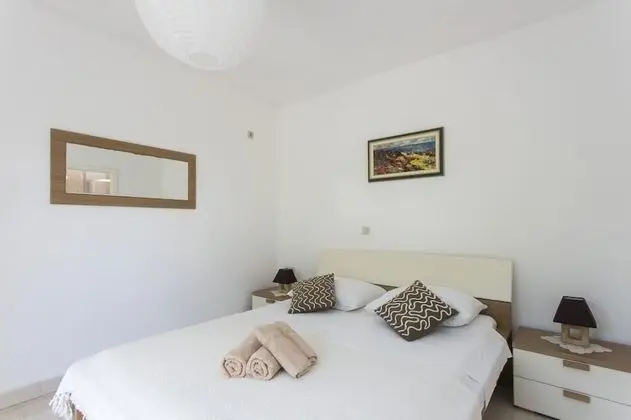 Apart Daire (Two Bedroom Apartment with Terrace)