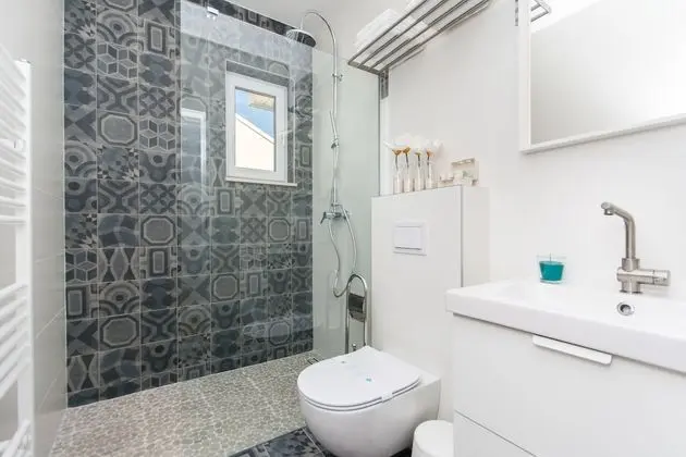 Gallery Apart Daire, 2 Yatak Odası, Deniz Manzaralı (Superior_Zuti)