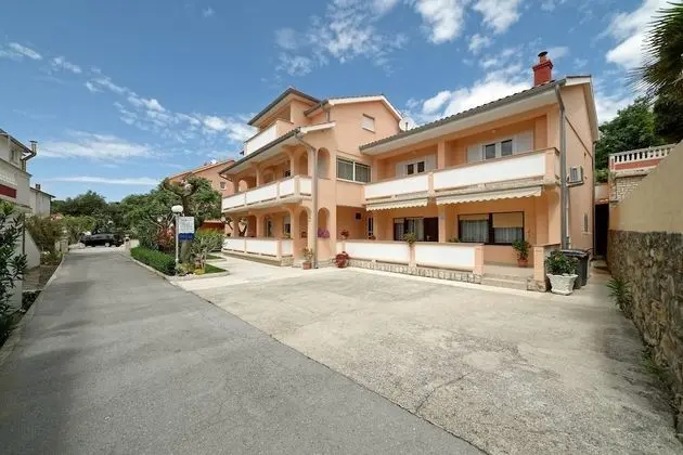 Apart Daire, 2 Çift Kişilik Yatak