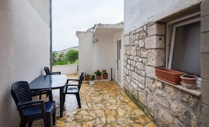 Apart Daire, 1 Çift Kişilik Yatak ve Çekyat