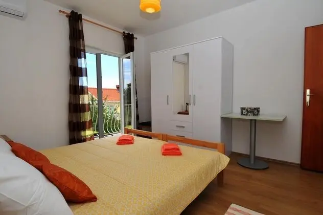 Apart Daire Garden View With Balcony