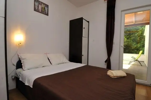 Apart Daire Garden View With Balcony