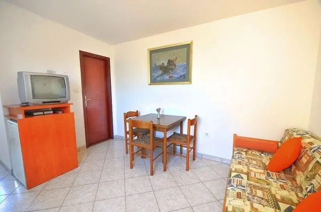 Apart Daire, 1 Yatak Odası (947/2383)