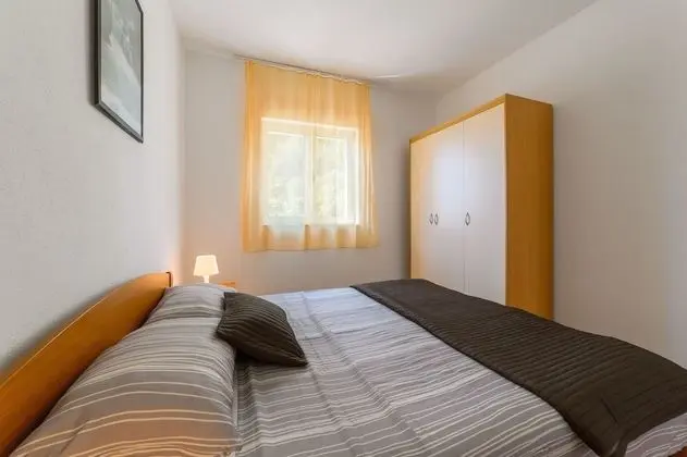 Apart Daire, 2 Yatak Odası (1)