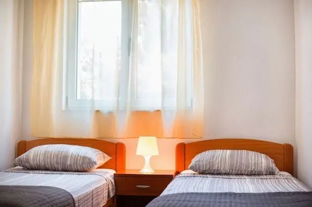 Apart Daire, 2 Yatak Odası (1)