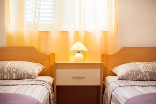 Apart Daire, 2 Yatak Odası (2)