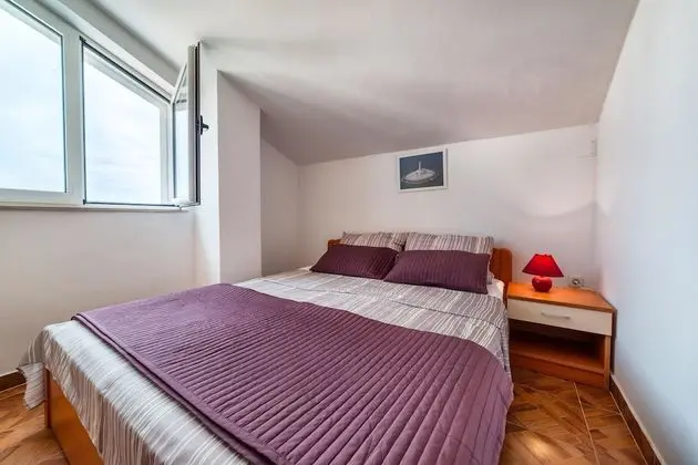 Apart Daire, 2 Yatak Odası (4)