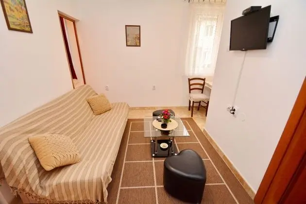 Apart Daire, 1 Yatak Odası, Banyolu/Duşlu, Zemin Kat