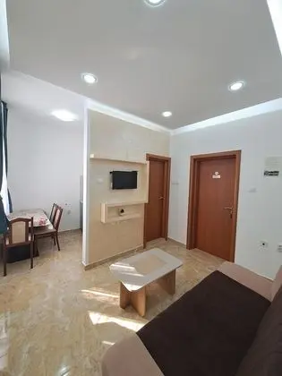 Apart Daire, 1 Yatak Odası, Küçük Mutfak