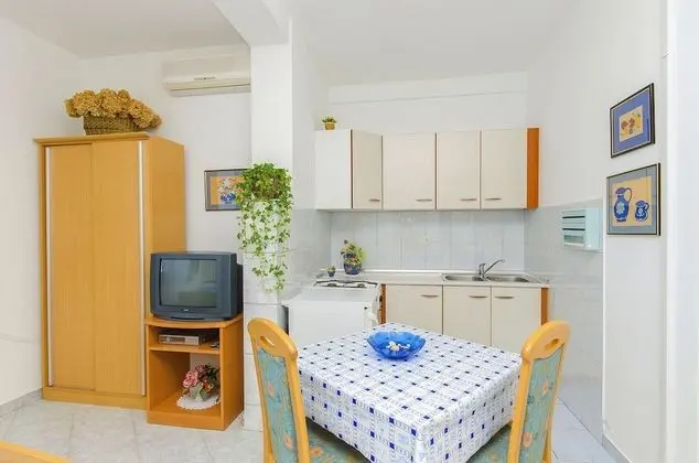 Comfort Stüdyo Süit, 1 Yatak Odası, Teras, Avlu Manzaralı