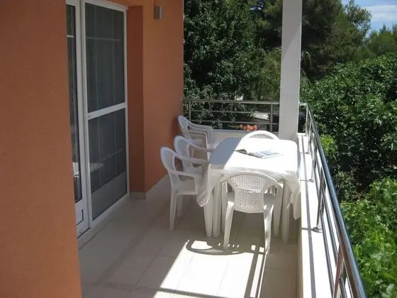 Apart Daire, 2 Yatak Odası, Balkon, Deniz Manzaralı