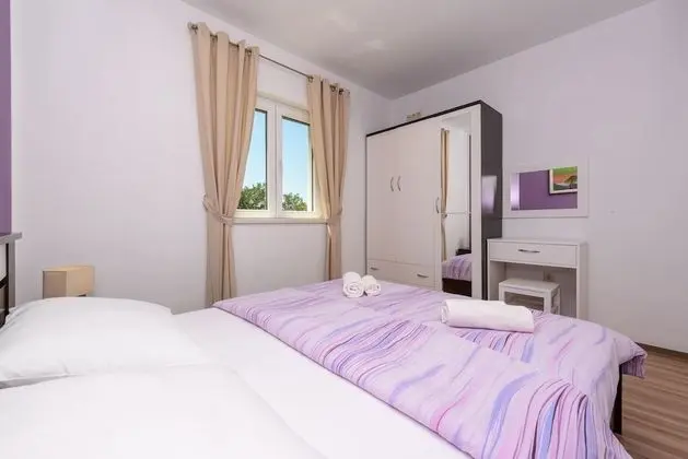 Apart Daire (Comfort 1 Bedroom Apt with Terrace)