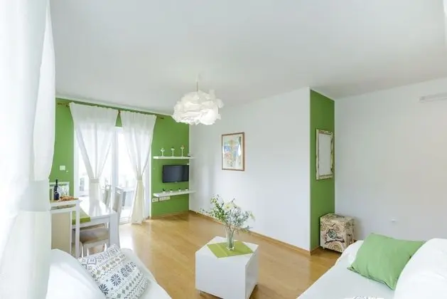 Apart Daire (Superior 1 Bedroom Apt with Terrace)