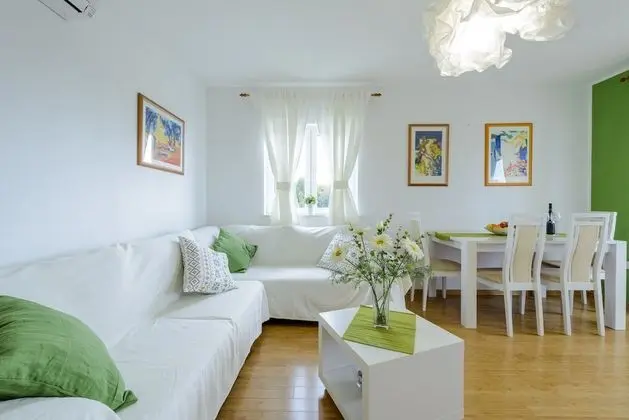 Apart Daire (Superior 1 Bedroom Apt with Terrace)